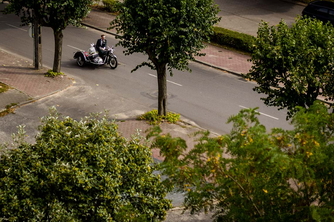 motocyklem-do-slubu-fotograf-slubny-wroclaw-czym-jechac-do-slubu motocyklem-do-slubu-fotograf-slubny-wroclaw-czym-jechac-do-slubu
