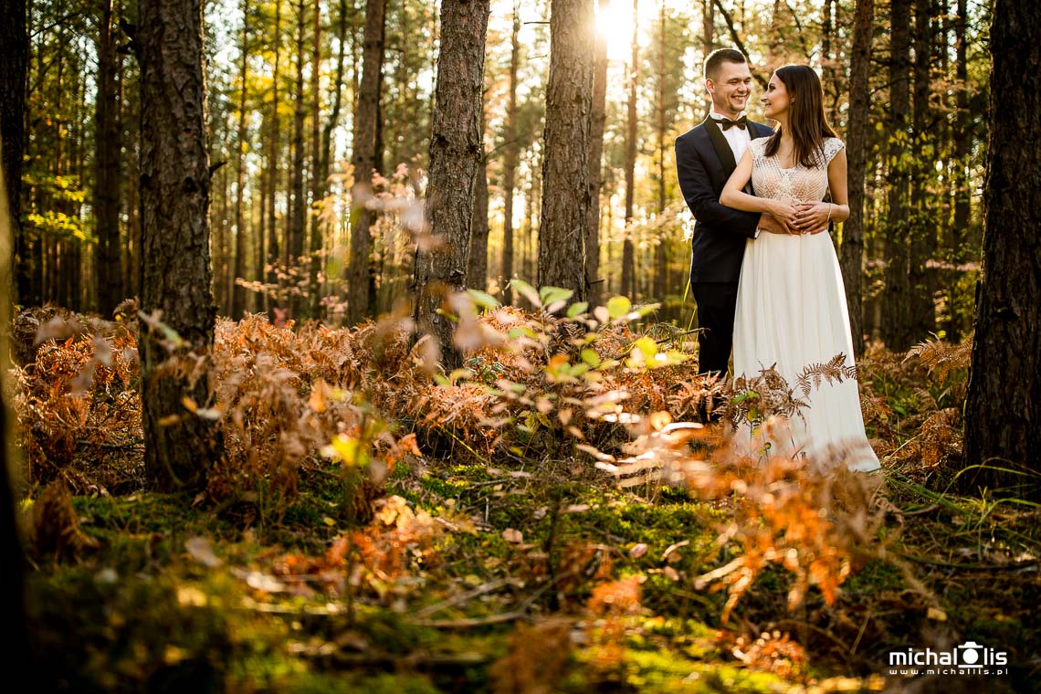 leśny plener ślubny - sesja w lesie - fotograf Wrocław
